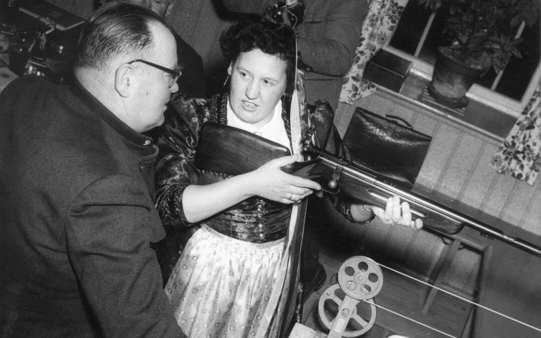 Rosl am Schießstand